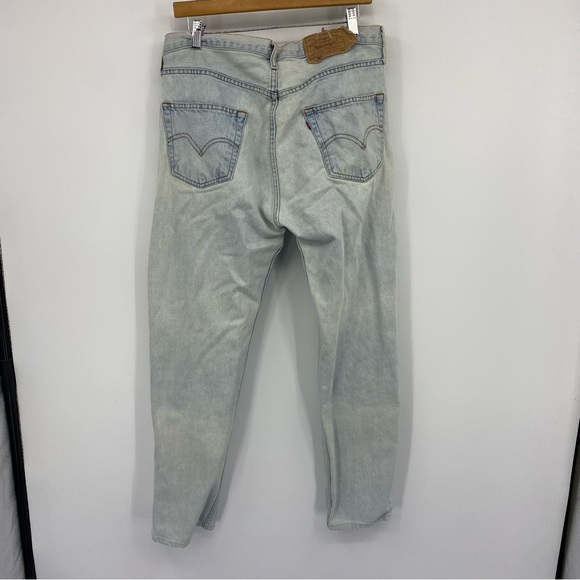 Levi's 501 RARE Lightwash 1980's Button Fly Made In USA Jeans 33 - Picture 6 of 15